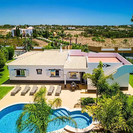 Isadora Guia (Faro)